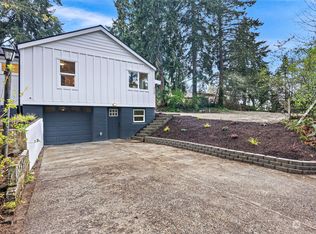 425 NE Vena St, Bremerton, WA 98311