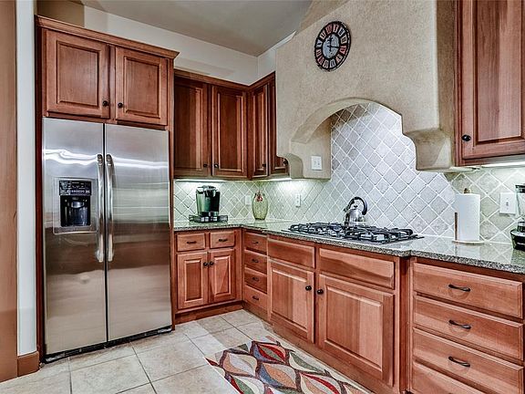 2nd image of 6631 Via Positano APT 203