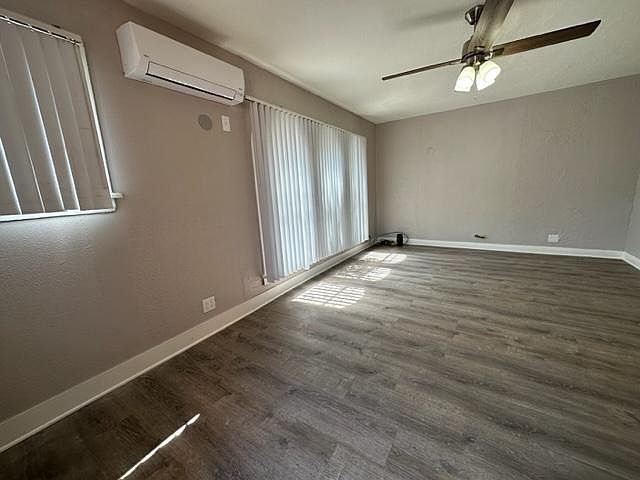 1st image of 1533 N Bronson Ave #3/4