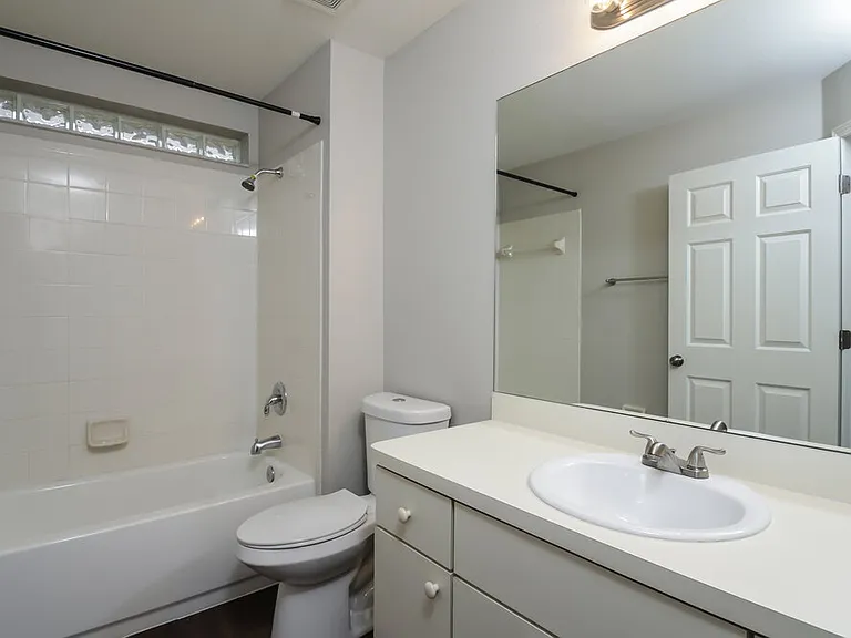 6918 Summer Harbor Ln — Photo 13