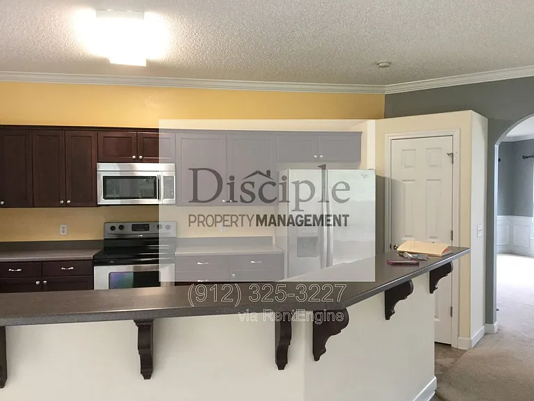 136 Magnolia Dr — Photo 9