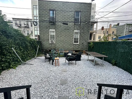 Rented by Rentopia | media 37