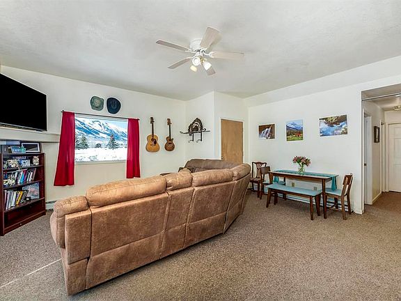 3rd image of 217 Gillaspey Avenue Unit 2