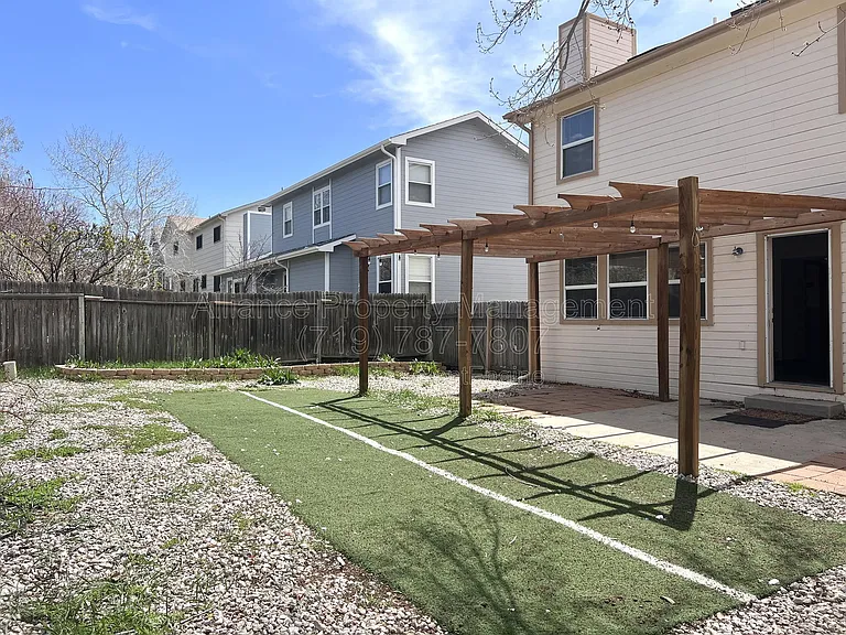 6436 Peak Vista Cir — Photo 35