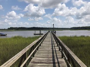 282 River Rd, Midway, GA 31320