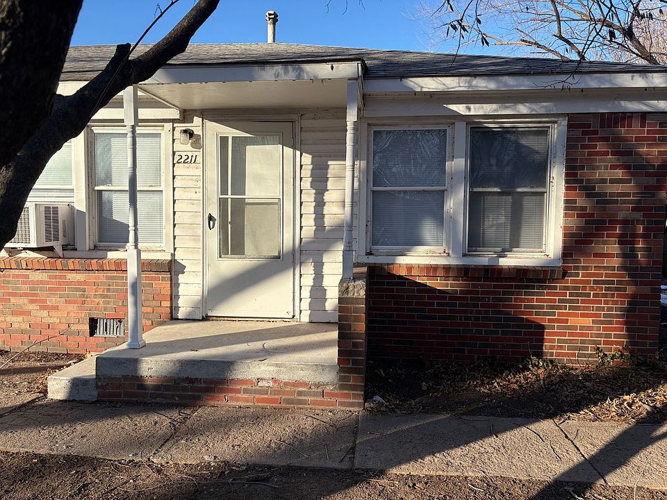 1st image of 2207 S Minneapolis Ave #2211