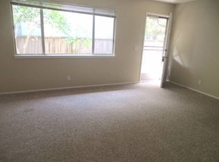 562 Madison Ave APT C, Redwood City, CA
