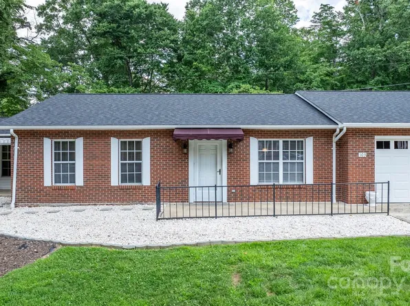 75 Laurelwood Dr #103, Marion, NC 28752