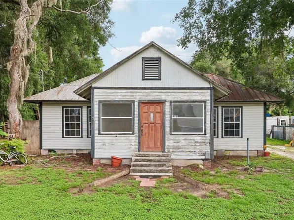 3701 E Warm Springs Ave, Coleman, FL 33521