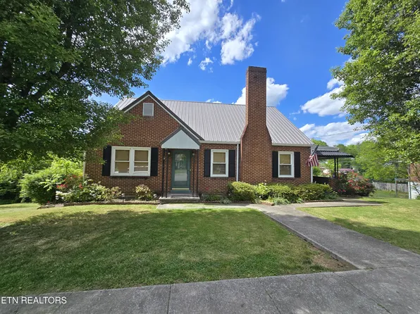 361 Joslyn Ave, Pennington Gap, VA 24277