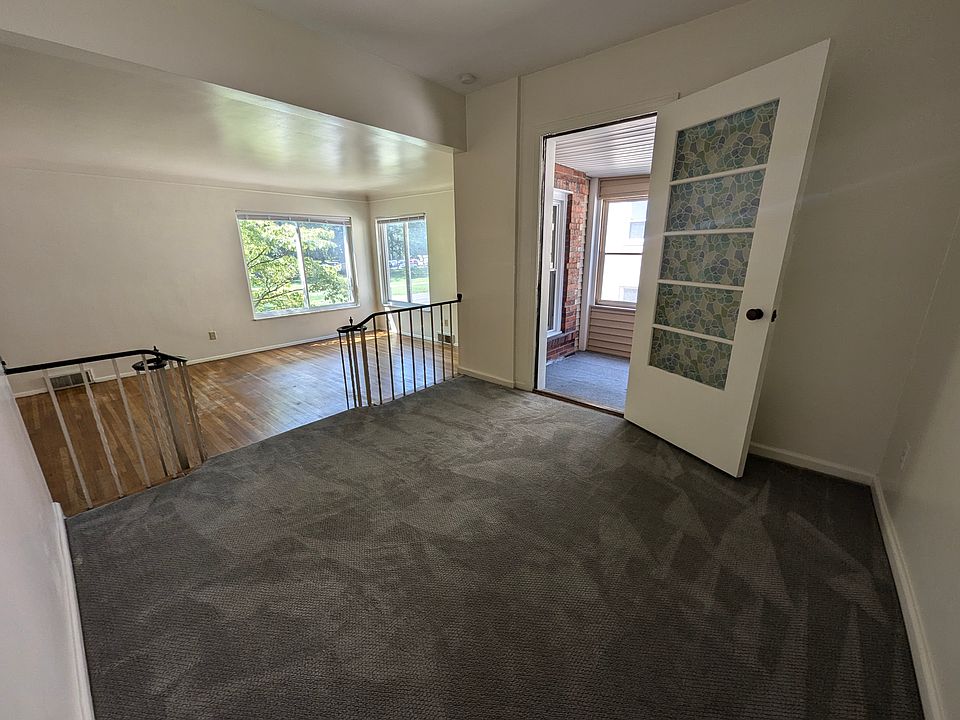 1st image of 2302 Kenwood Blvd APT 3