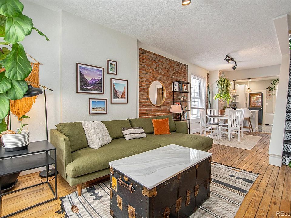 1st image of 121 E 8th Avenue