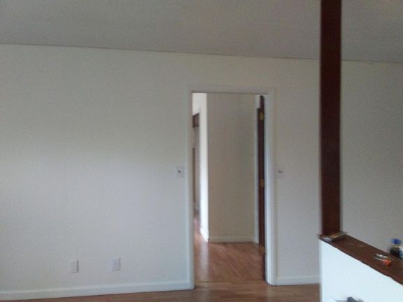 4th image of 1541 Broad St #2