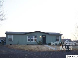 2445 23rd St #W, Clarkston, WA 99403