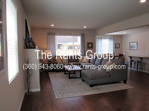 3rd image of 621 Birchwood Dr SW
