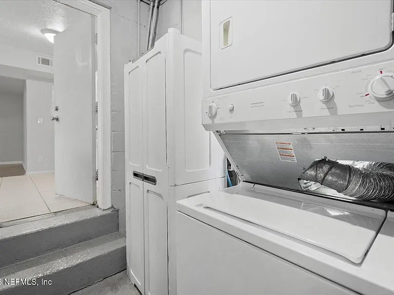 6601 Cleveland Rd — Photo 18
