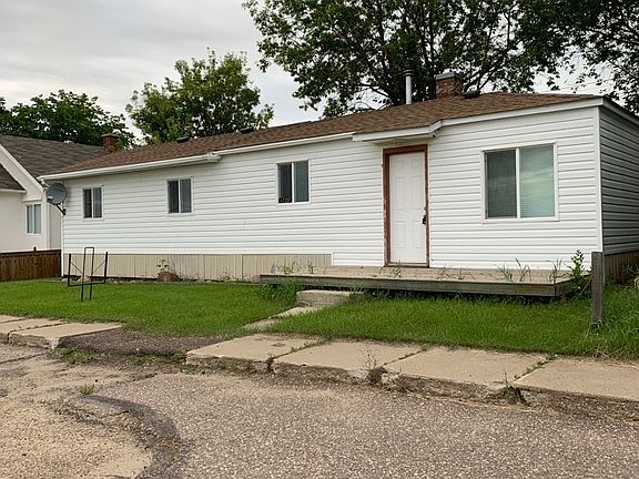 3rd image of 4720 47th Ave
