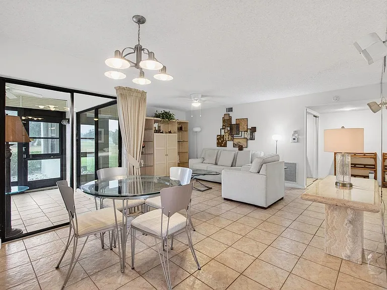 5851 Parkwalk Dr — Photo 27