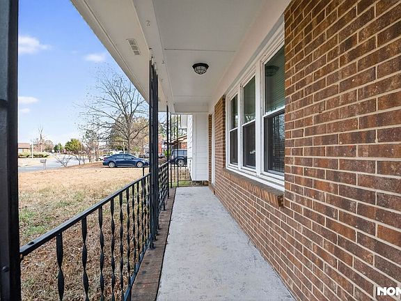 3rd image of 5146 Wichita Dr