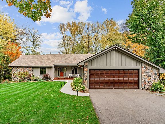 2nd image of 8739 Bentwood Dr