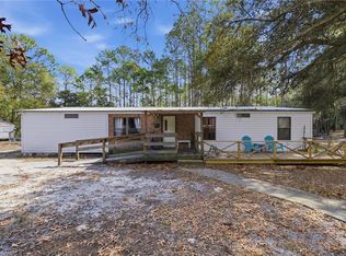 115 Chapel Ln, Hawthorne, FL 32640