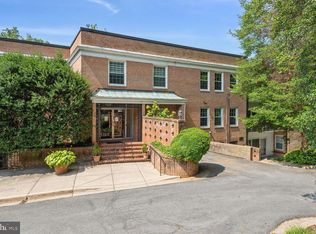3535 Chevy Chase Lake Dr APT 106, Chevy Chase, MD 20815