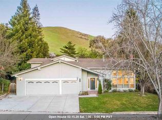 40400 Canyon Heights Dr, Fremont, CA 94539