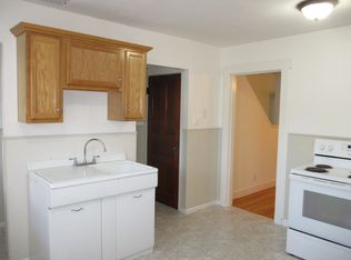 18 Pleasant Grn E, Easthampton, MA 01027