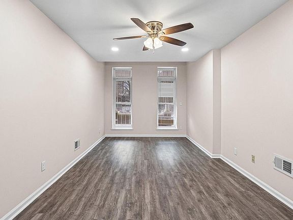 2nd image of 2217 Linden Ave APT 1