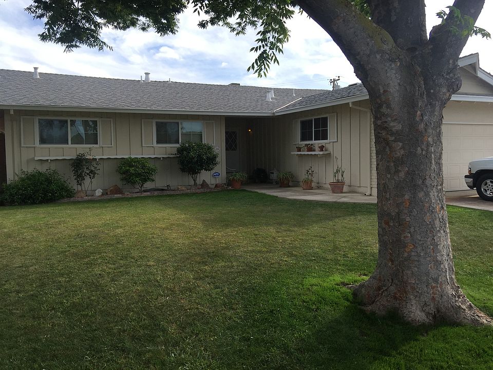 1st image of 316 Alvarado Way