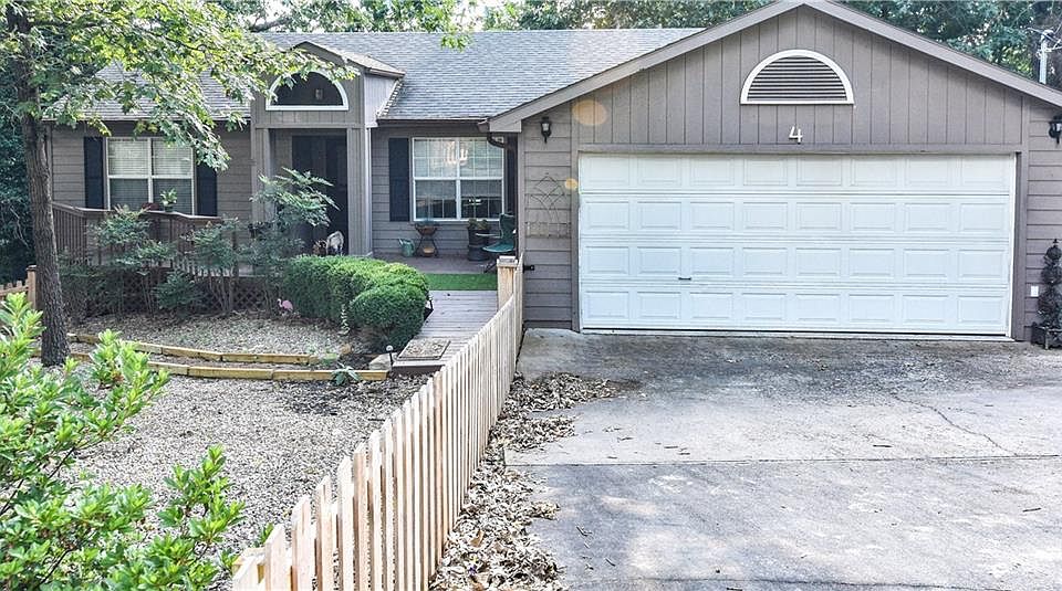 1st image of 4 Abbey Cir
