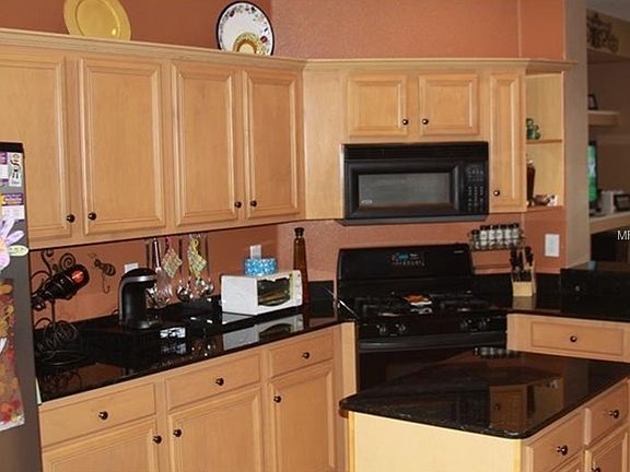 4th image of 1115 Sweet Breeze Dr