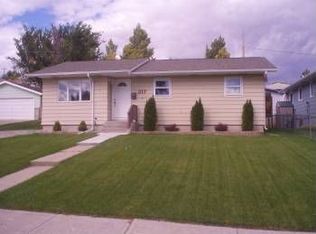 217 15th Ave S, Great Falls, MT 59405