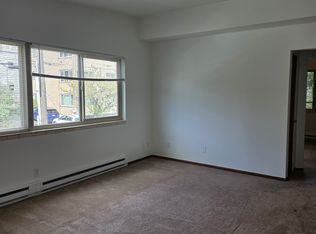 426 14th Ave E APT 17, Seattle, WA 98112
