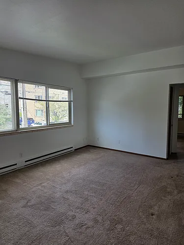 426 14th Ave E #17 Photo 1