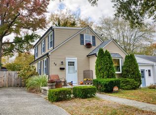 28 W Wilmont Ave, Somers Point, NJ 08244