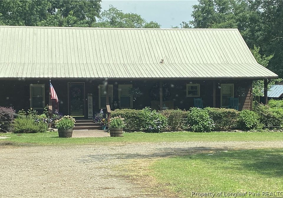 1st image of 449 Montrose Rd