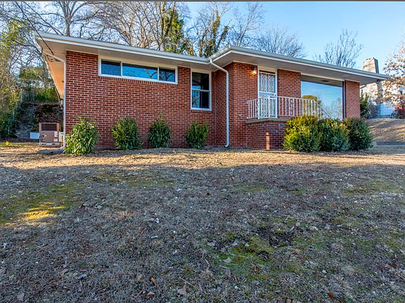 3rd image of 117 N Seminole Dr