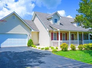 300 Moonlite Ave, Bowling Green, KY 42101