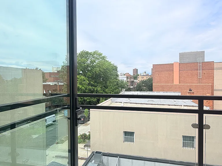 163-07 72nd Ave #4F — Photo 8