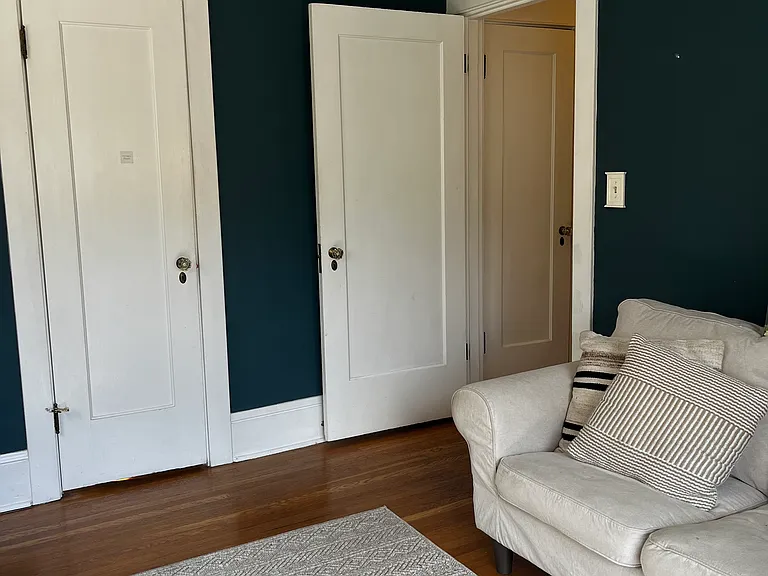2525 NE Knott St — Photo 28