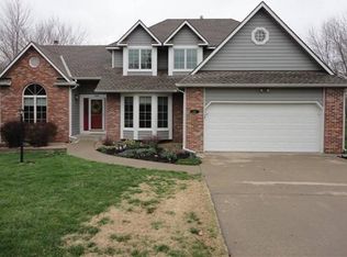 126 E High St, Baldwin City, KS 66006