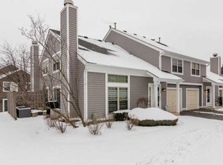 1364 N Knollwood Dr, Palatine, IL 60067