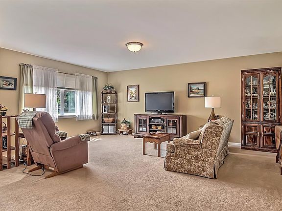 5th image of 1162 Medlee Dr