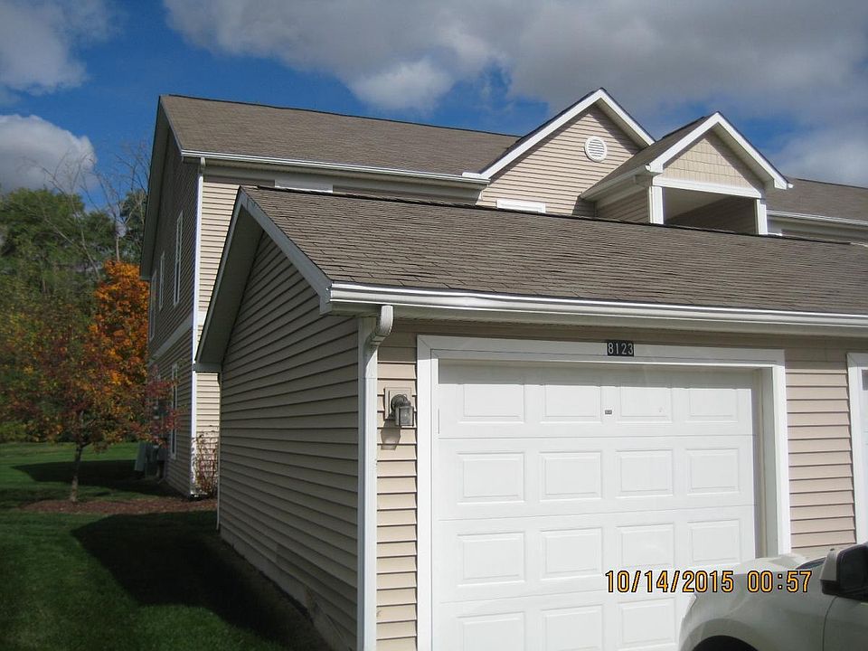Front Aspect - Garage