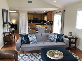 2613 Carnegie Ln #C, Redondo Beach, CA 90278