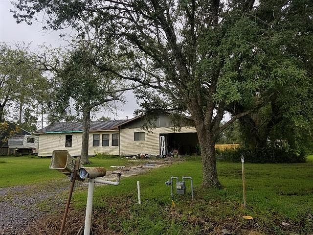 2nd image of 612 McInnis Dr