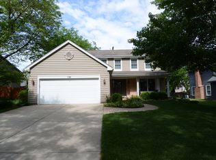 136 S Windham Ln, Bloomingdale, IL 60108