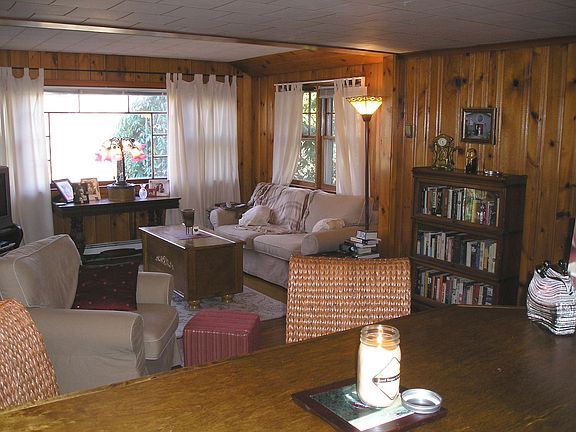 5th image of 12 Cedar Dr