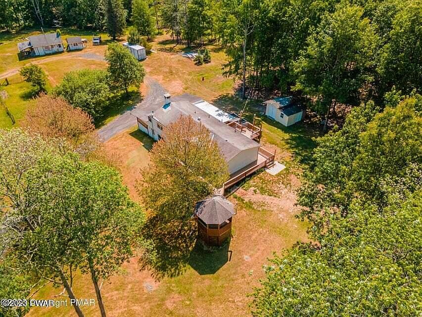 1st image of 320 Sellersville Dr